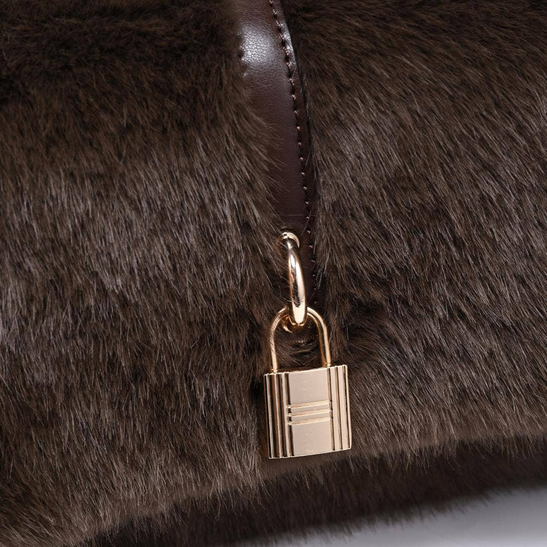 Glorida Shoulder Bag: Chocolate